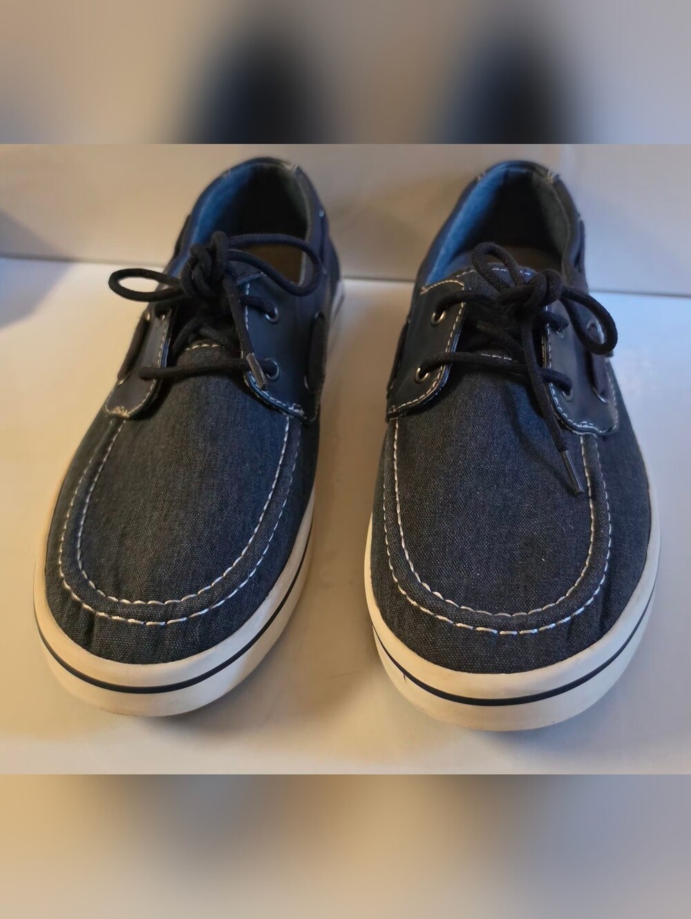 Mossimo Supply Co. Size 7 Boat Shoes